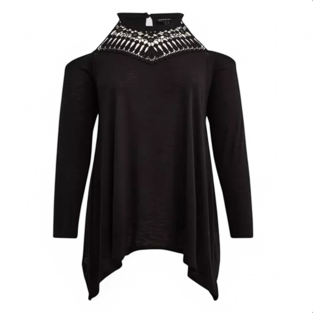 Torrid Black Cold Shoulder Crochet Halter Neck Sharkbite Tunic Top Size 2X